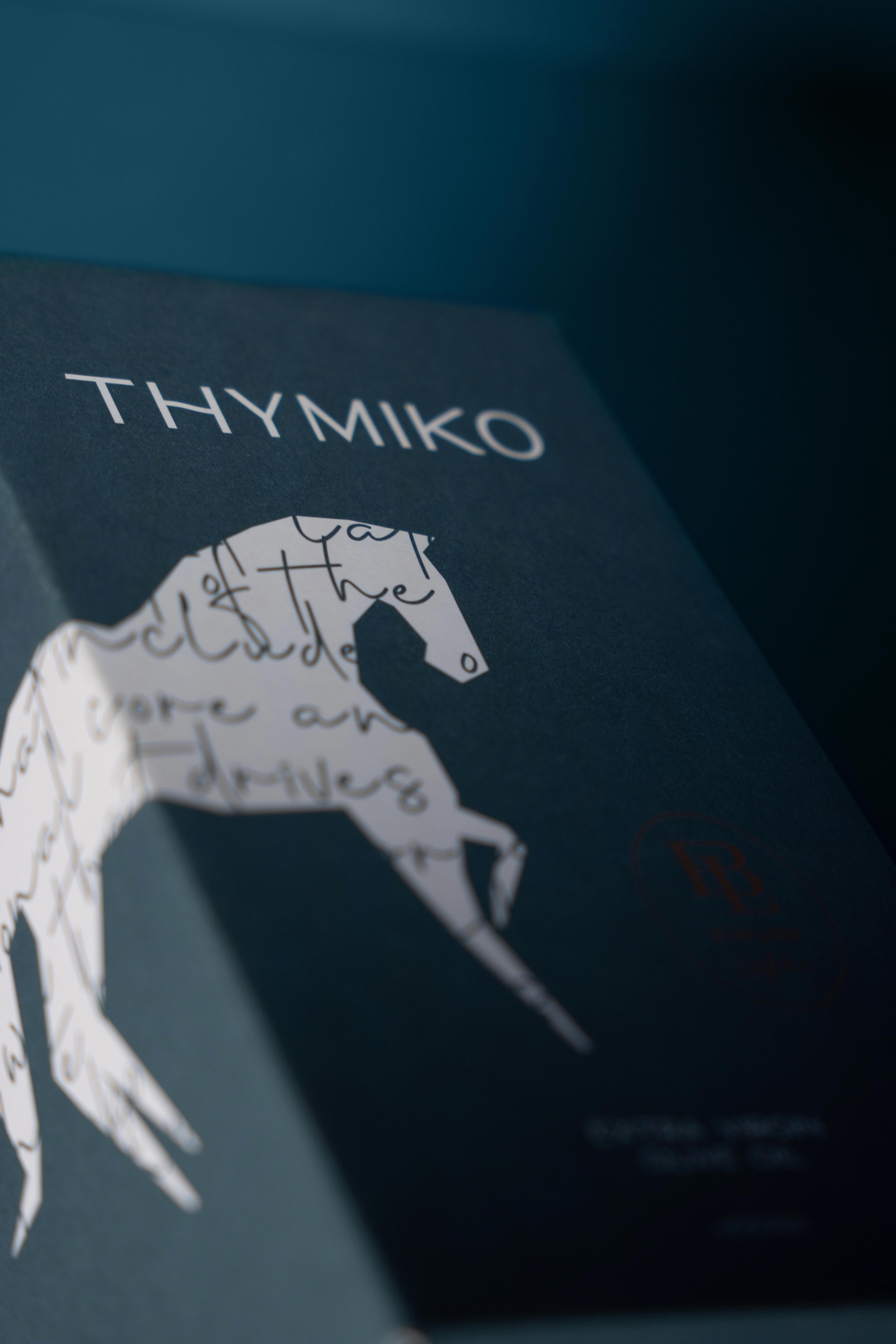 Thymiko-Extra-Virgin-Olive-Oil-Packaging-Box